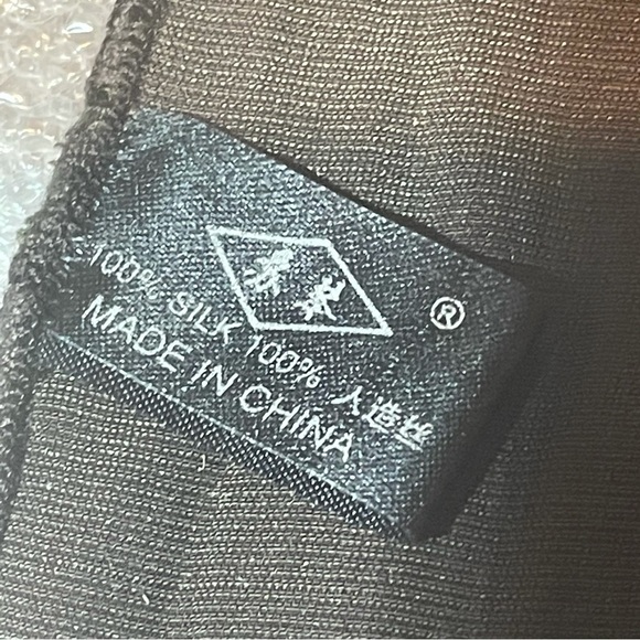 Women's Silk Velvet Wrap Shawl Scarf Burnout Sheer Plum - Picture 7 of 9